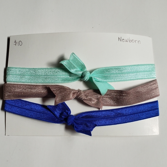 3/$20 Set of 3 baby girls bow headband hair accessories, Size Newborn NB - Picture 5 of 7